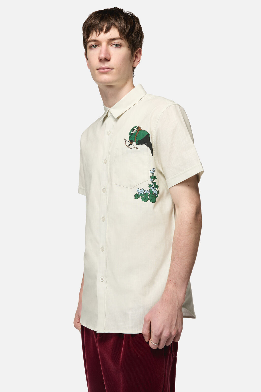Black Friday - KeeperOfTheWoodsPocketSSShirt - cream