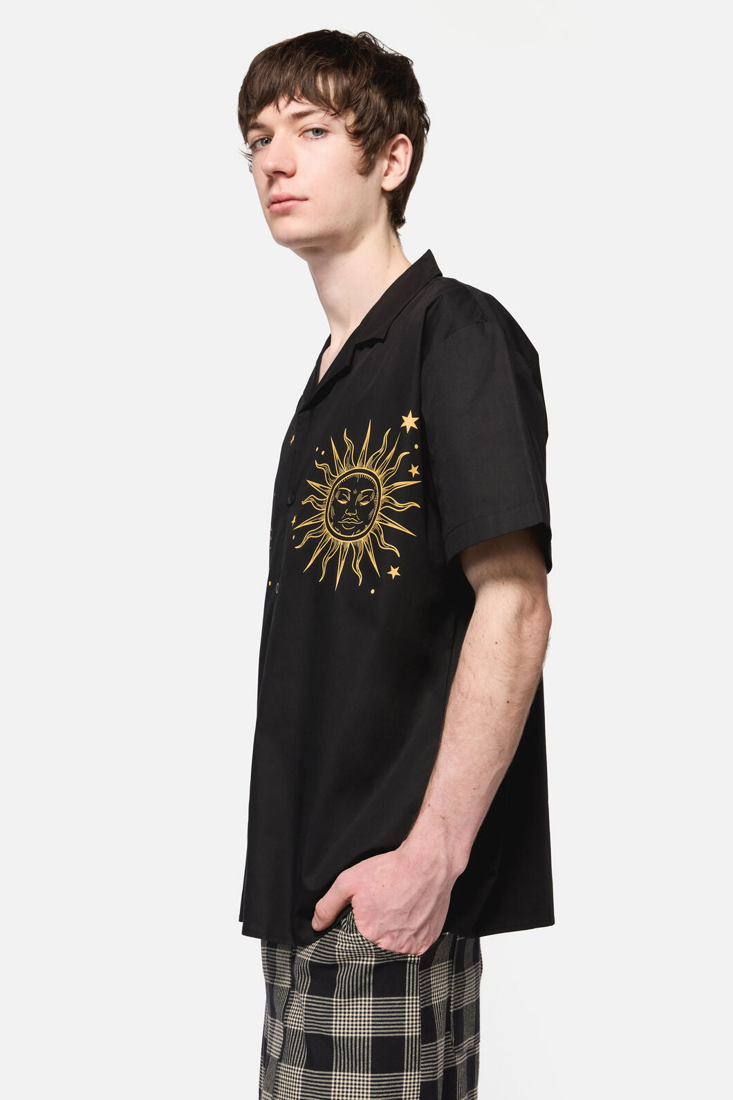 Black Friday - Sun And Moon SS Shirt - black