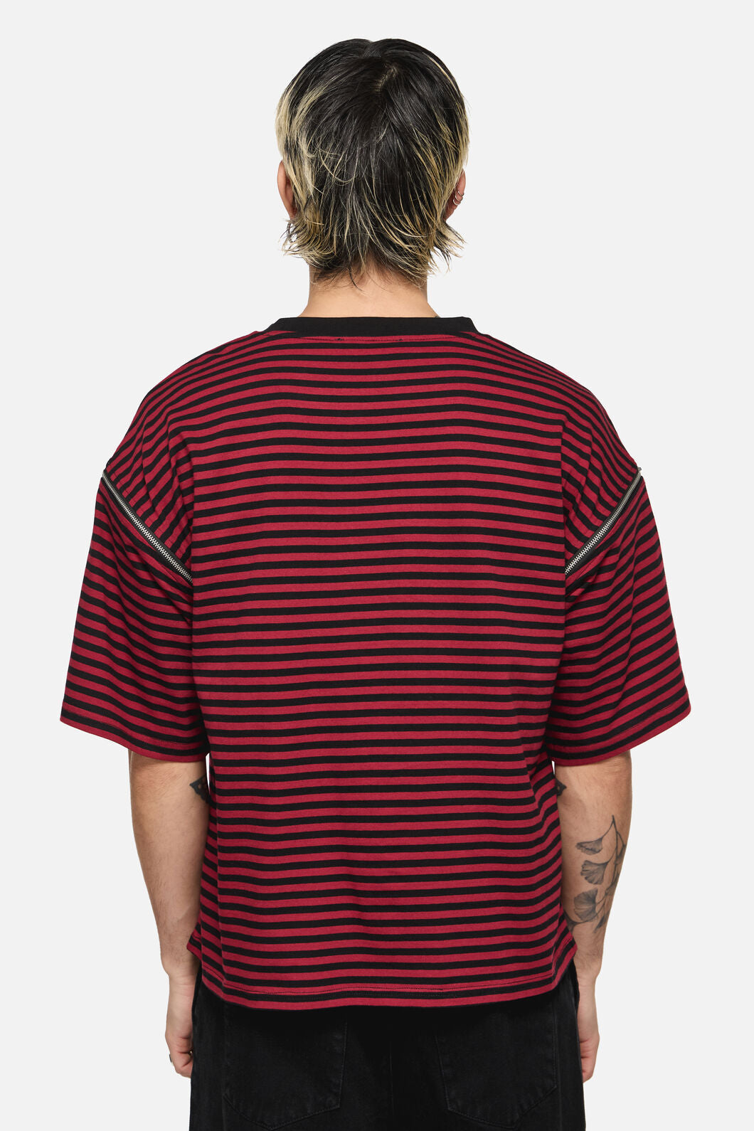 Black Friday - Batz Zip Sleeve Goth Tee - black-red