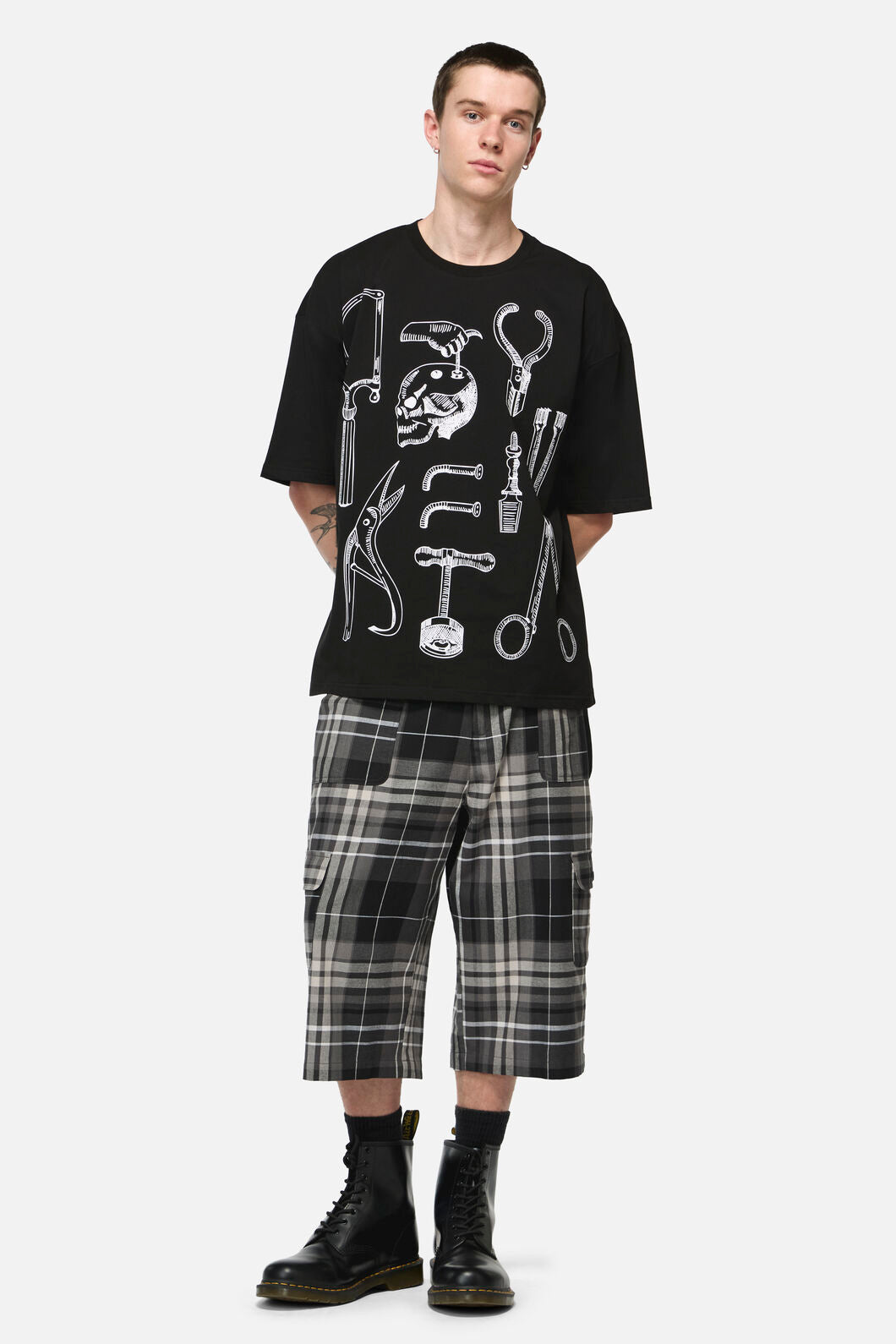 Black Friday - Tools Oversized Unisex Tee - black