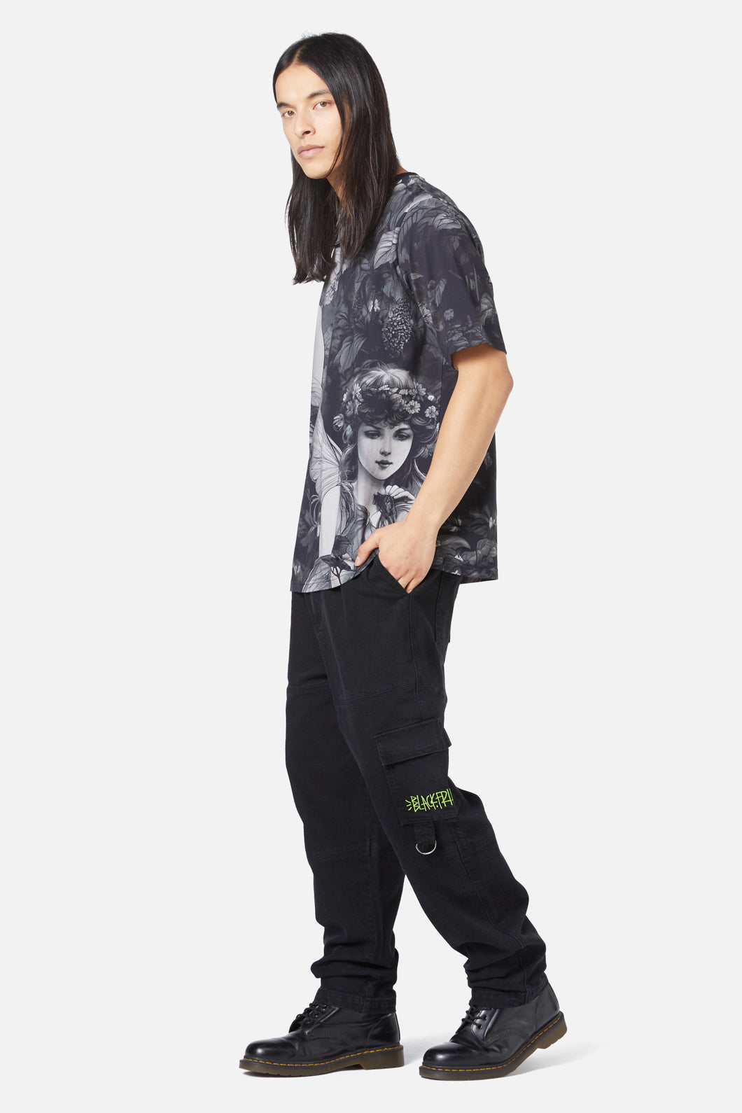 Black Friday - Dyrad Tee - grey