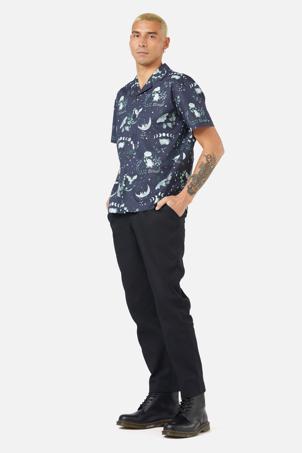 Black Friday - Nocturnal SS Shirt - multi
