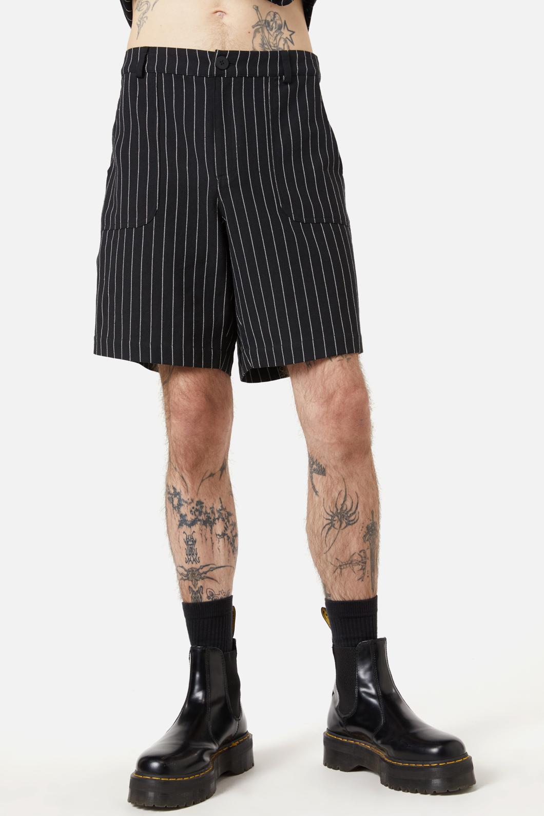 Black Friday - Wonky Short - black-white