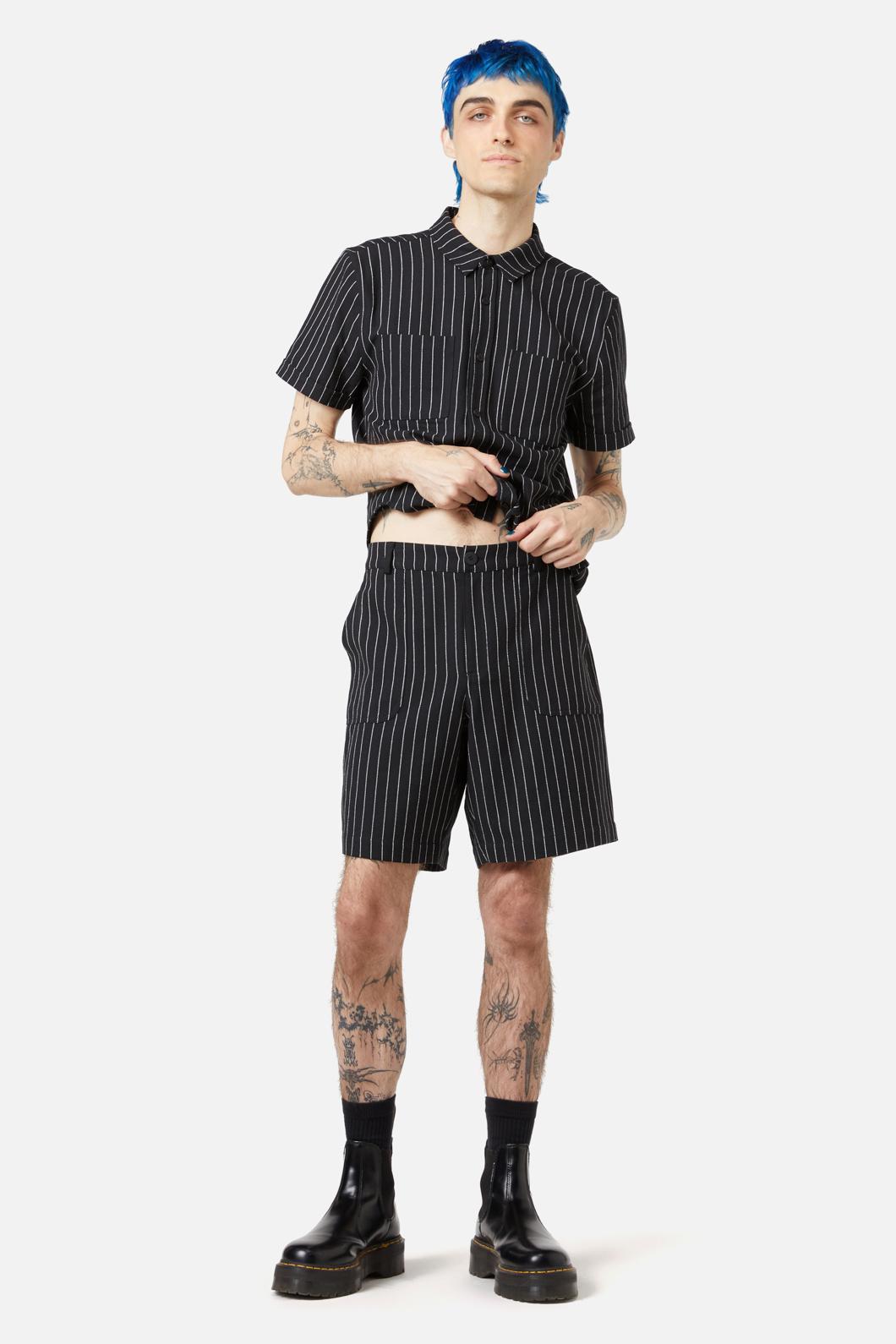 Black Friday - Wonky Short - black-white