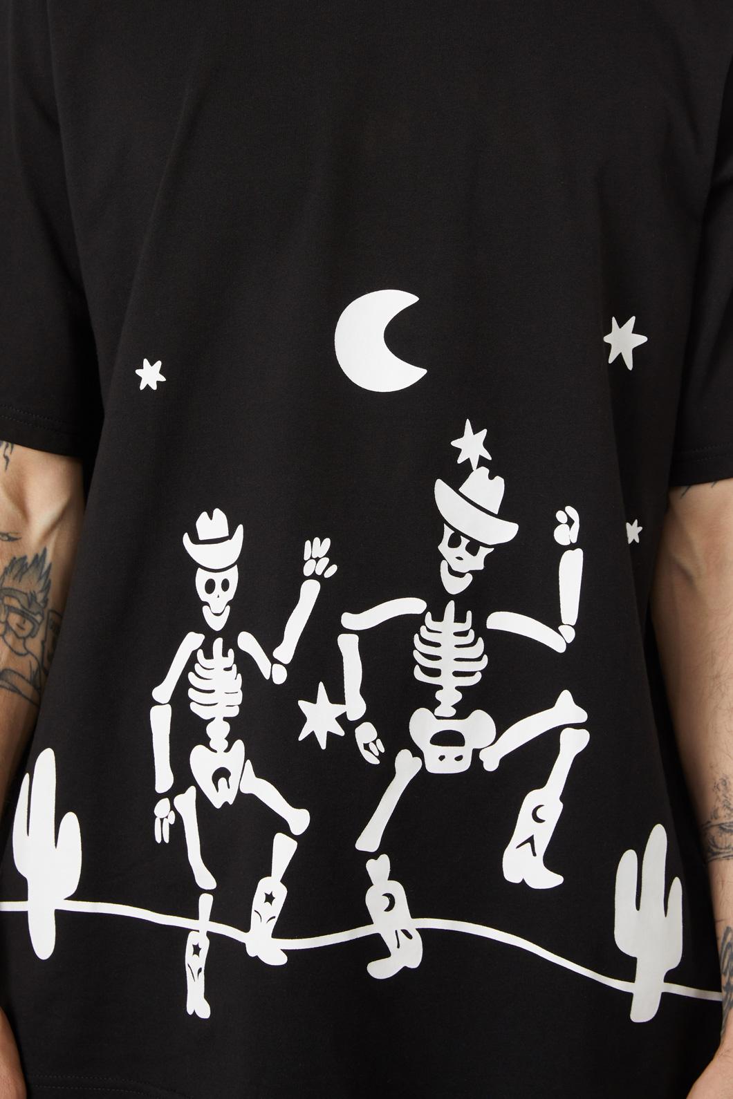 Black Friday - Kick The Dust Up Tee - black