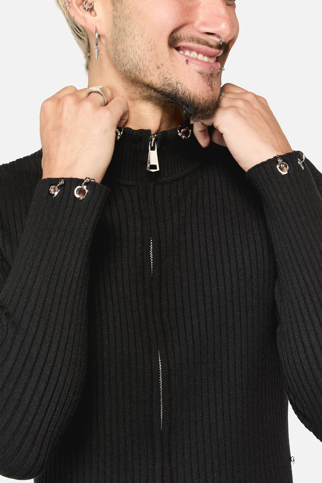 Black Friday - Wahn Piericng Knit Cardi - black