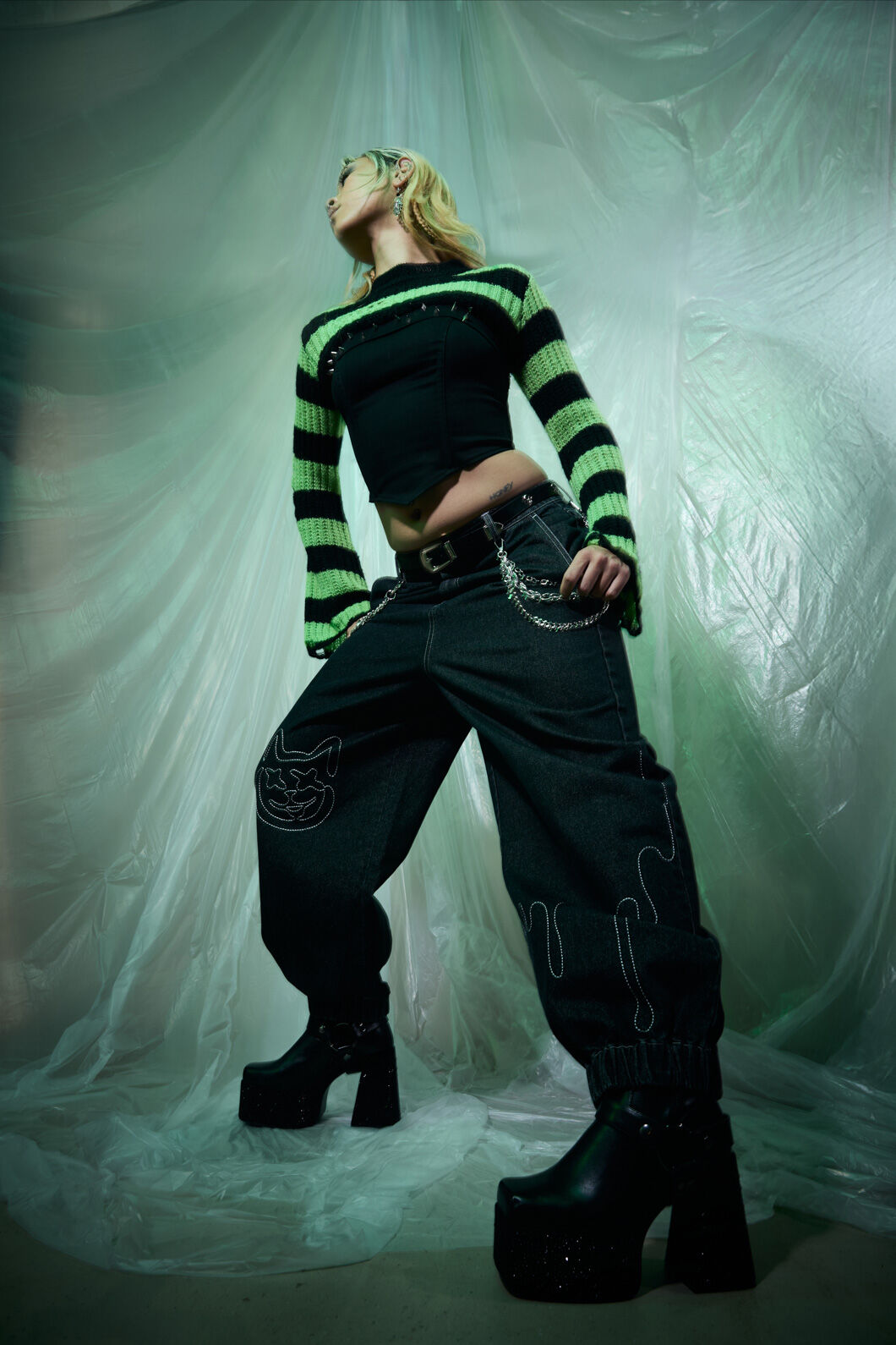 Black Friday - Graff Crop Cargo - black