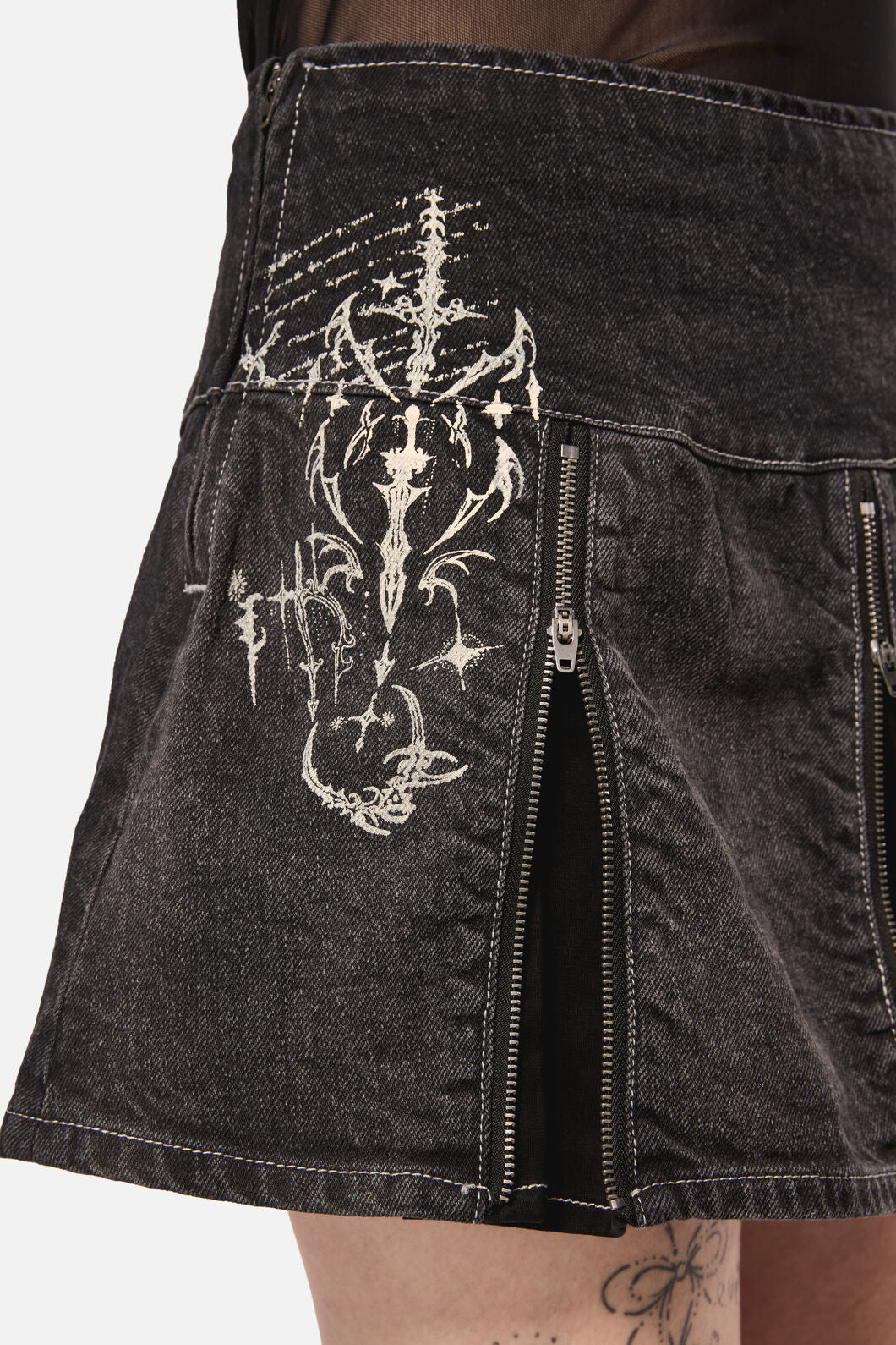 Black Friday - Sigil Denim Pleated Skort - black