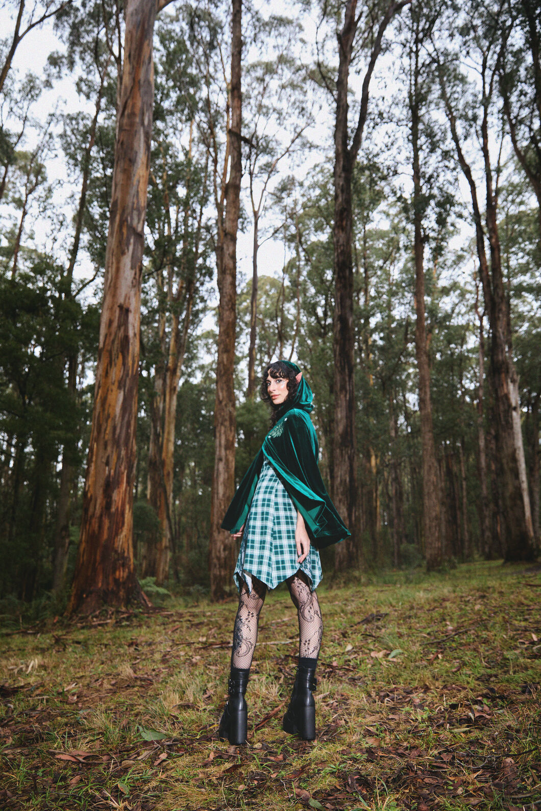 Black Friday - Keeper Of The WoodsVelvetCloak - emerald