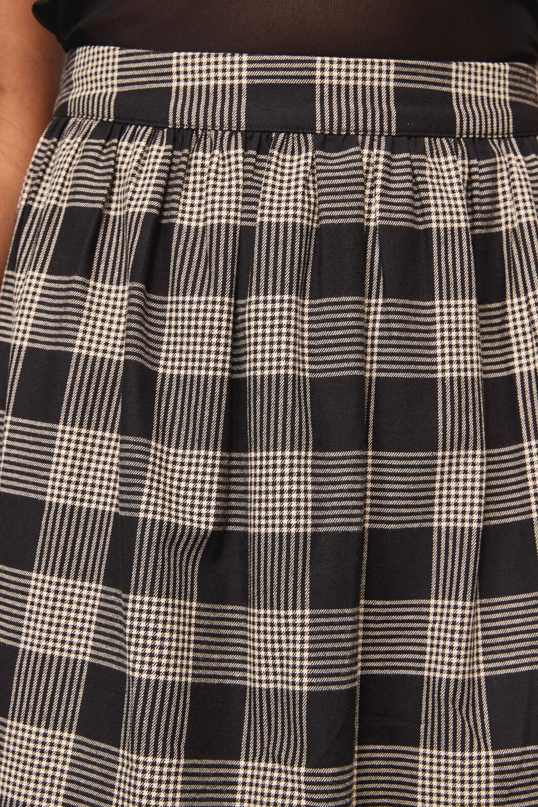 Black Friday - Crypt Check Maxi Skirt - black-beige