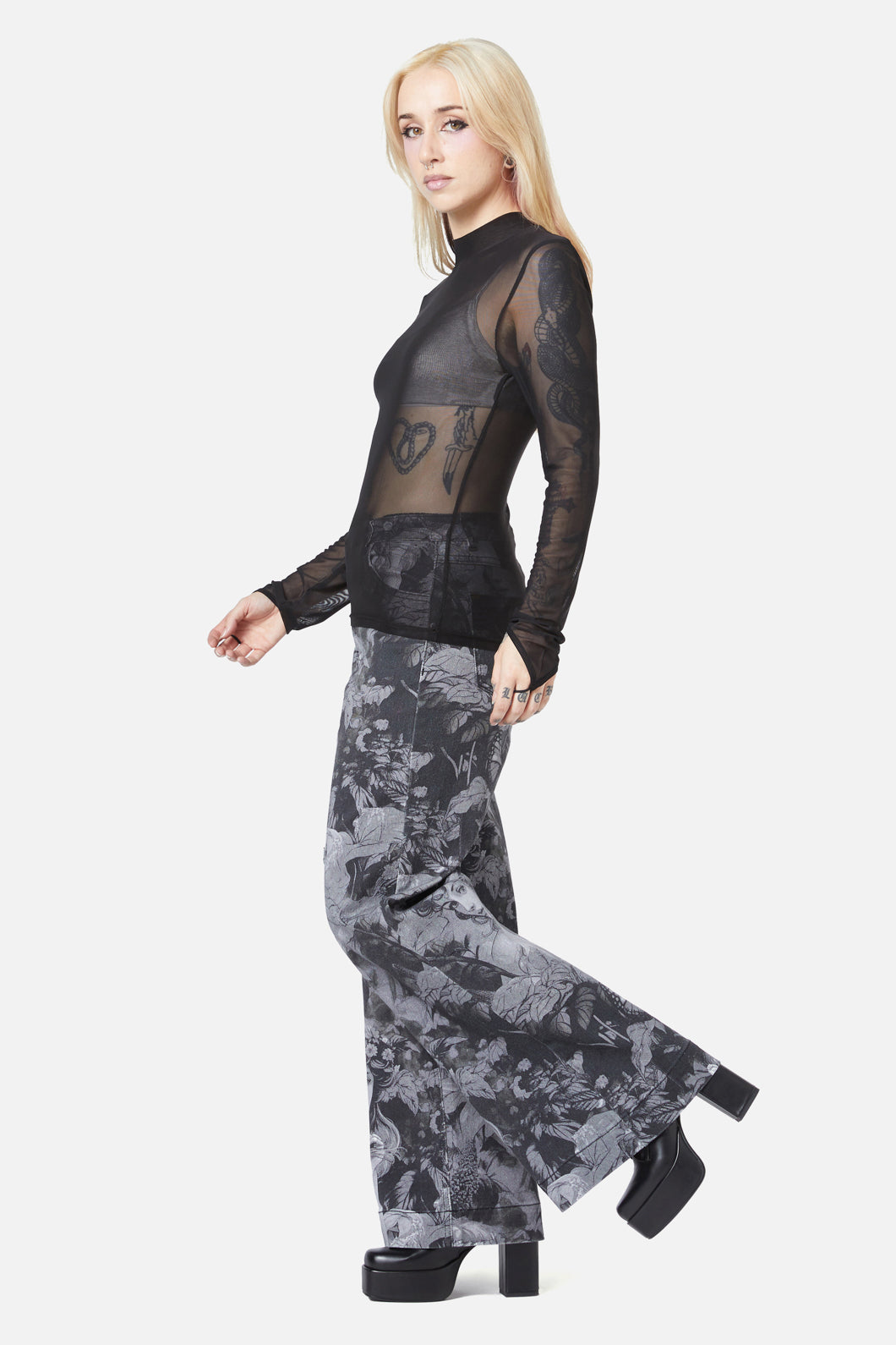 Black Friday - Comet Top - black