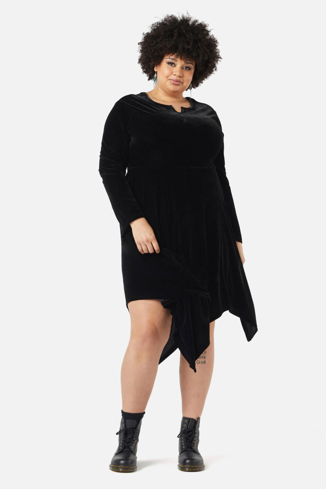 Black Friday - Curve Fern Velvet Dress - black