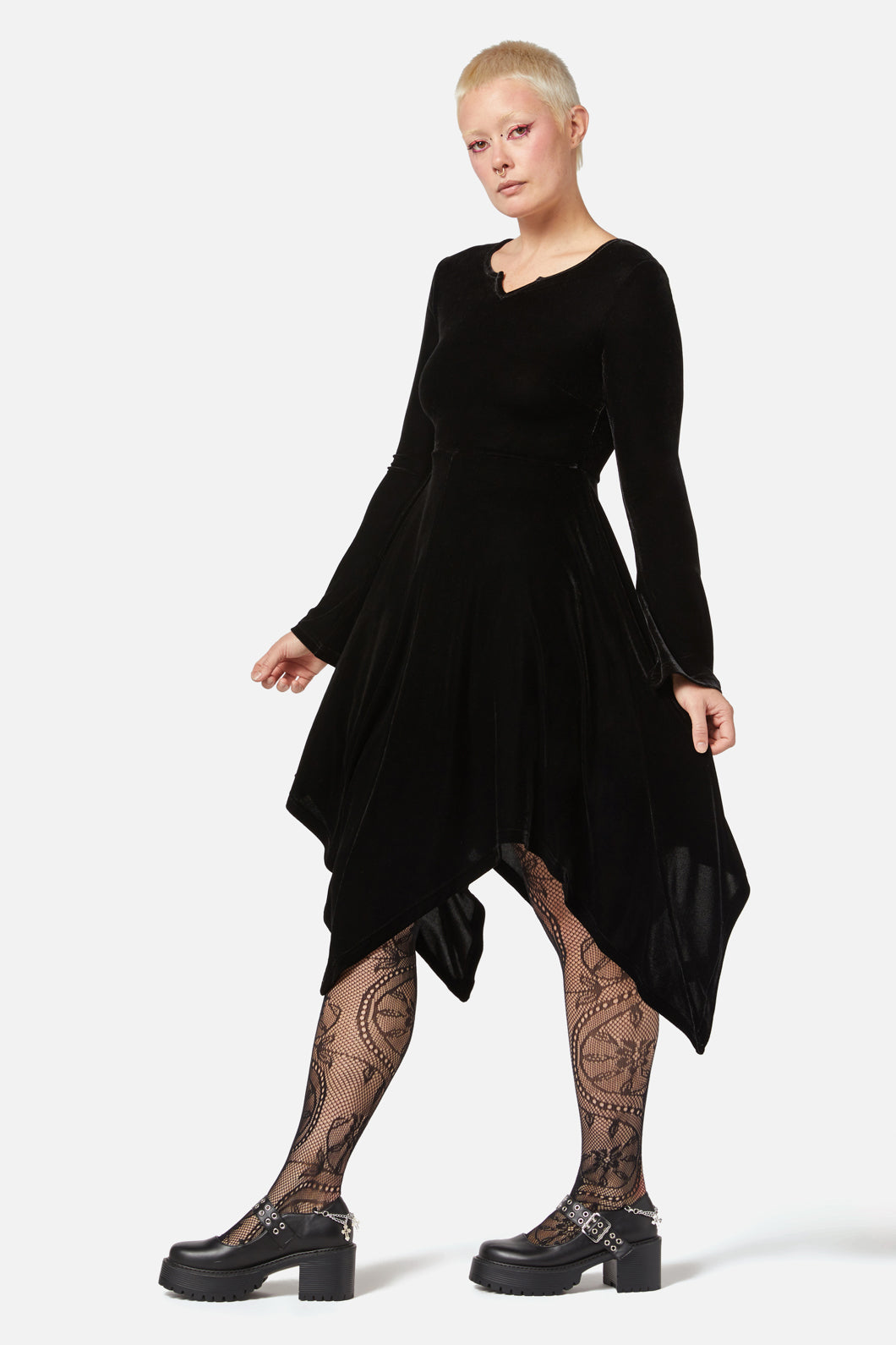 Black Friday - Fern Velvet Dress - black