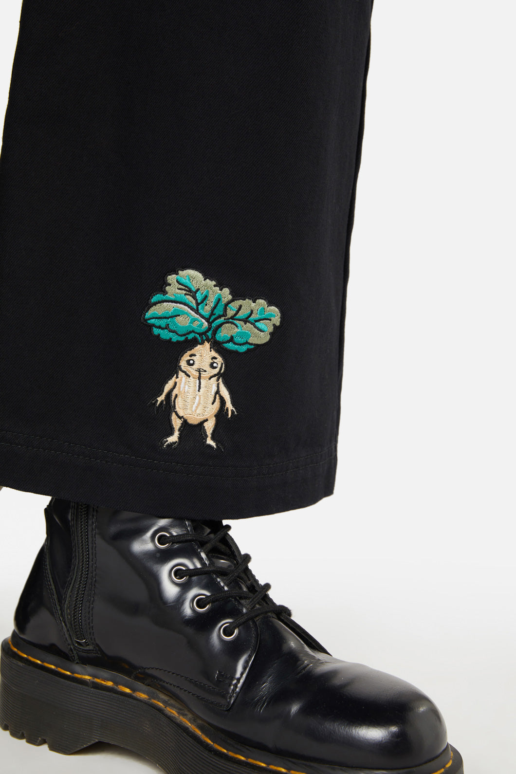 Black Friday - Cutie Mandrake Pant - black