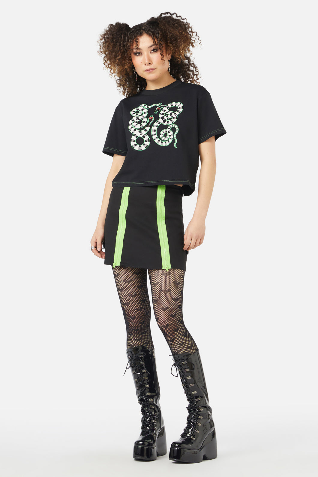 Black Friday - Besties Tee - black