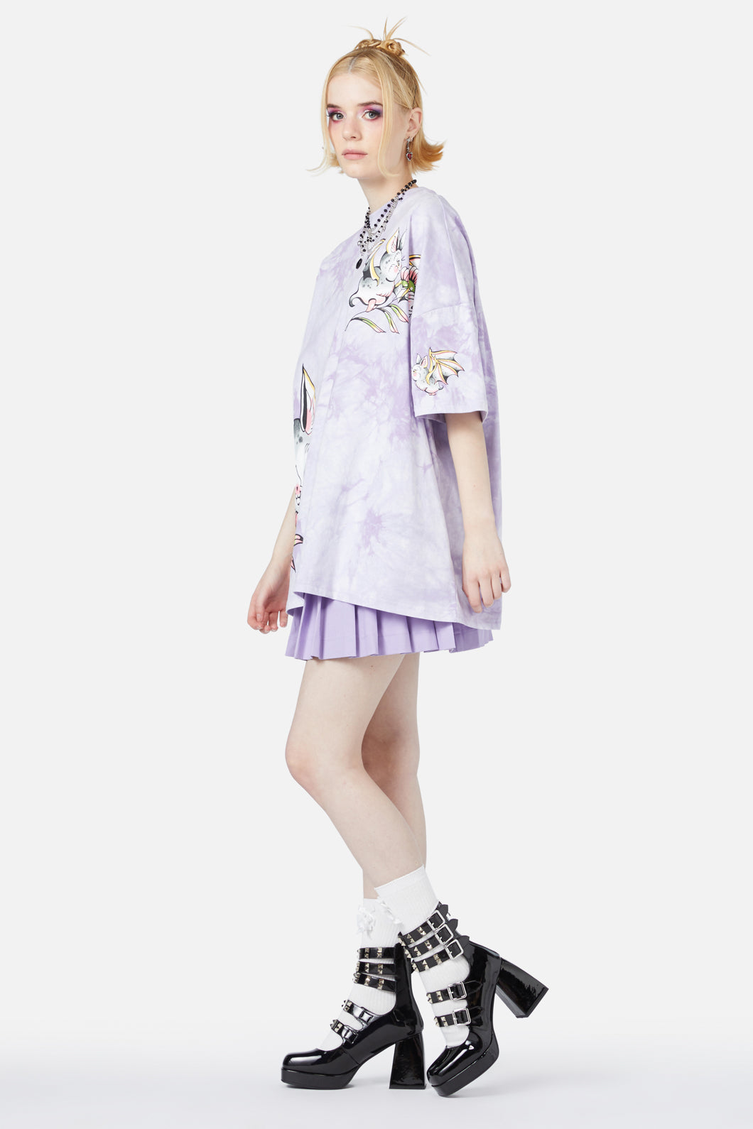 Black Friday - Fricken Bats Tee - lilac