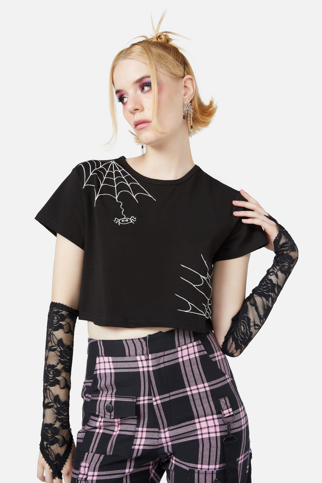 Black Friday - Elm Cropped Tee - black