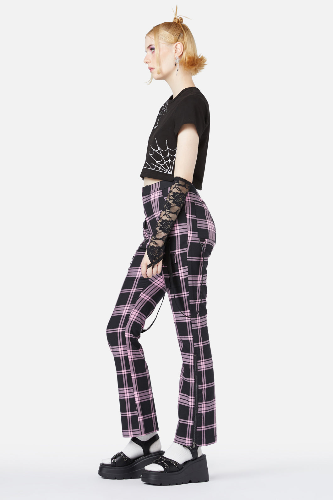 Black Friday - Elm Cropped Tee - black