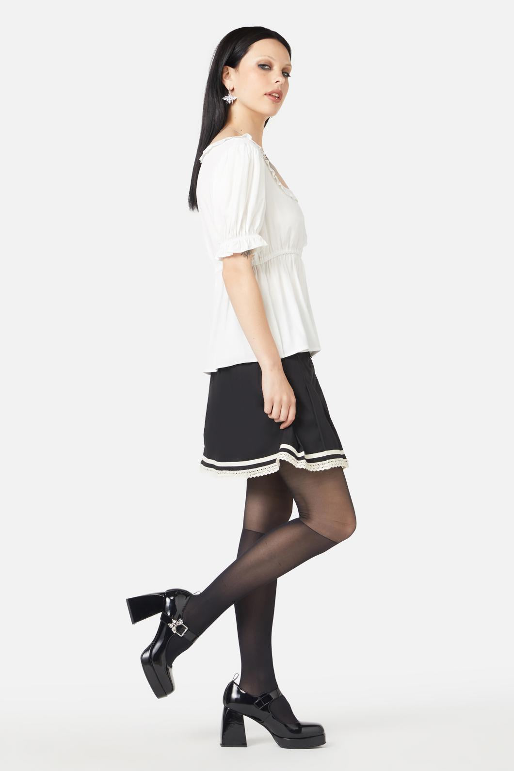 Black Friday - Seeing Light Blouse - cream