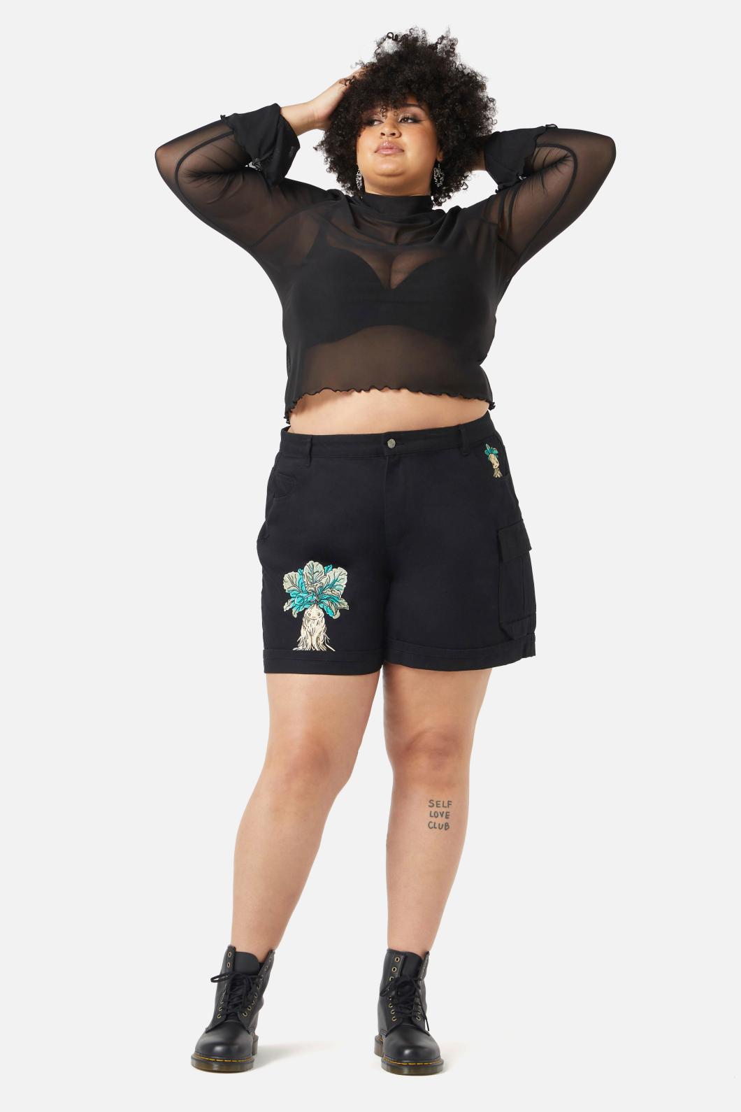 Black Friday - Curve Cutie Mandrake Short - black