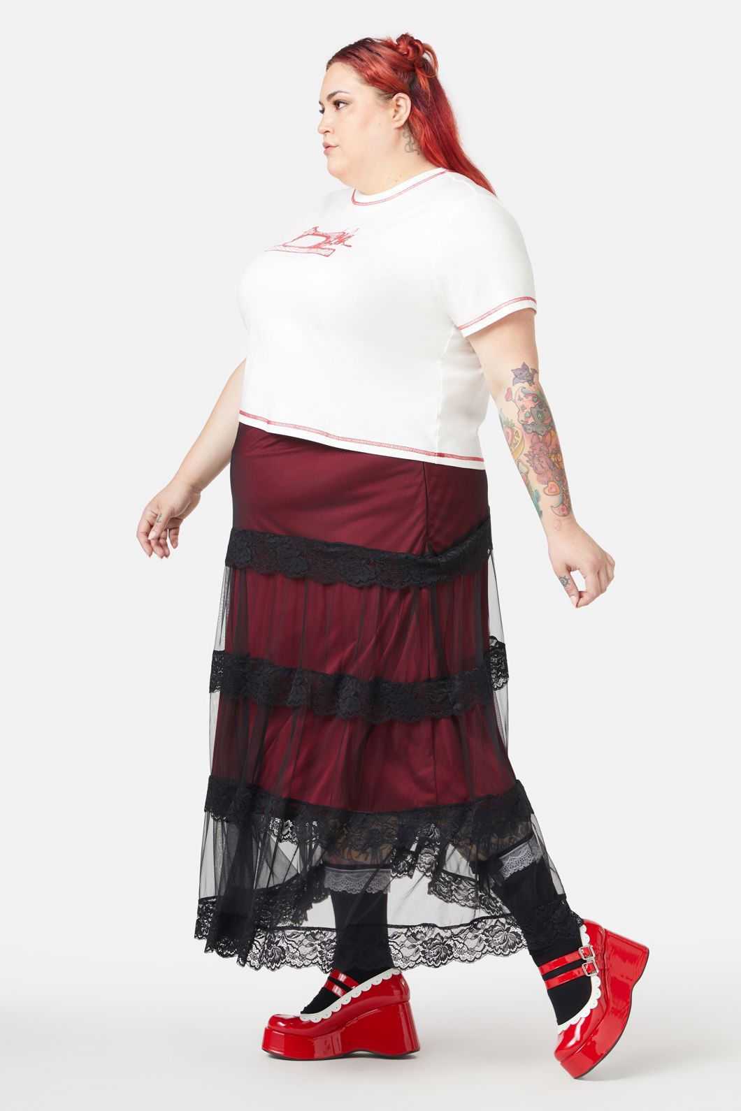 Black Friday - Curve Machinist Tee - cream