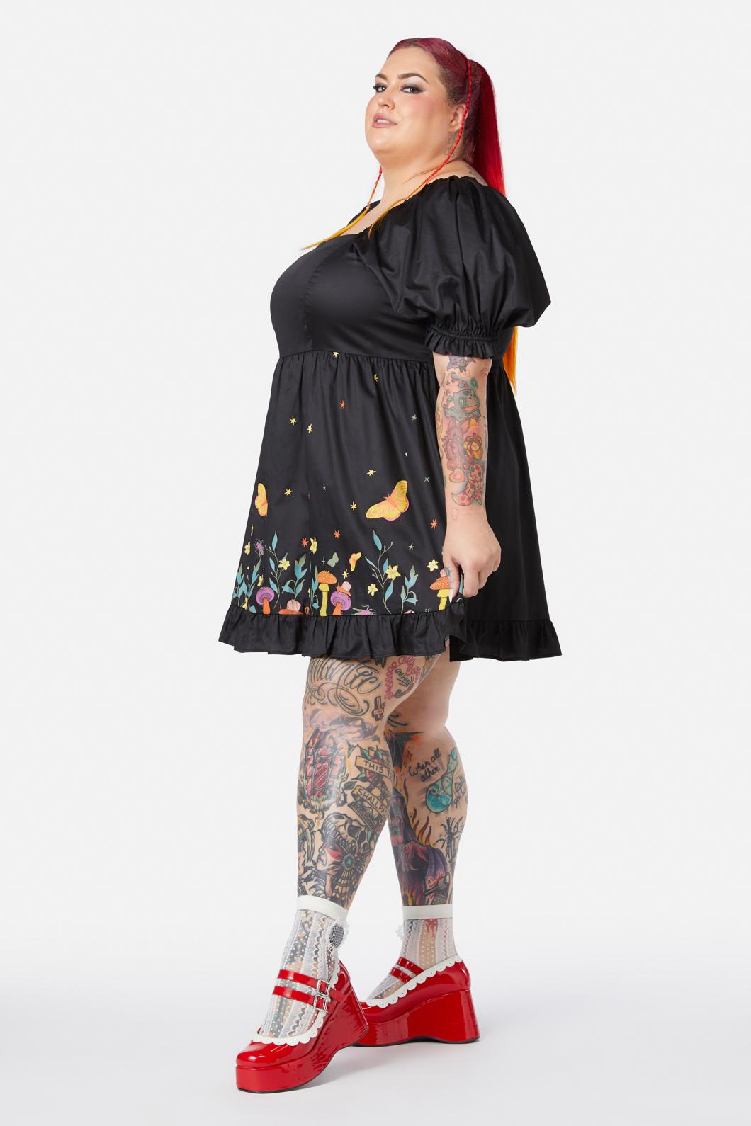Black Friday - Curve Scenic Nights Dress - black