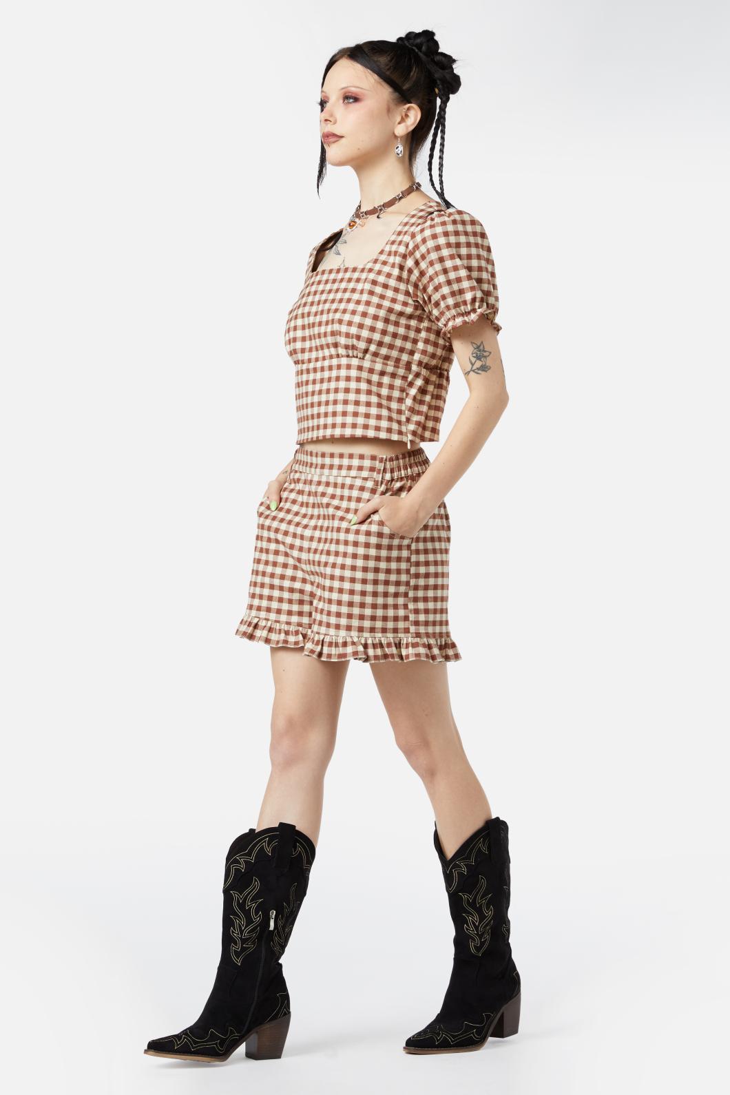 Black Friday - Saloon Gingham Shorts - cream-brown