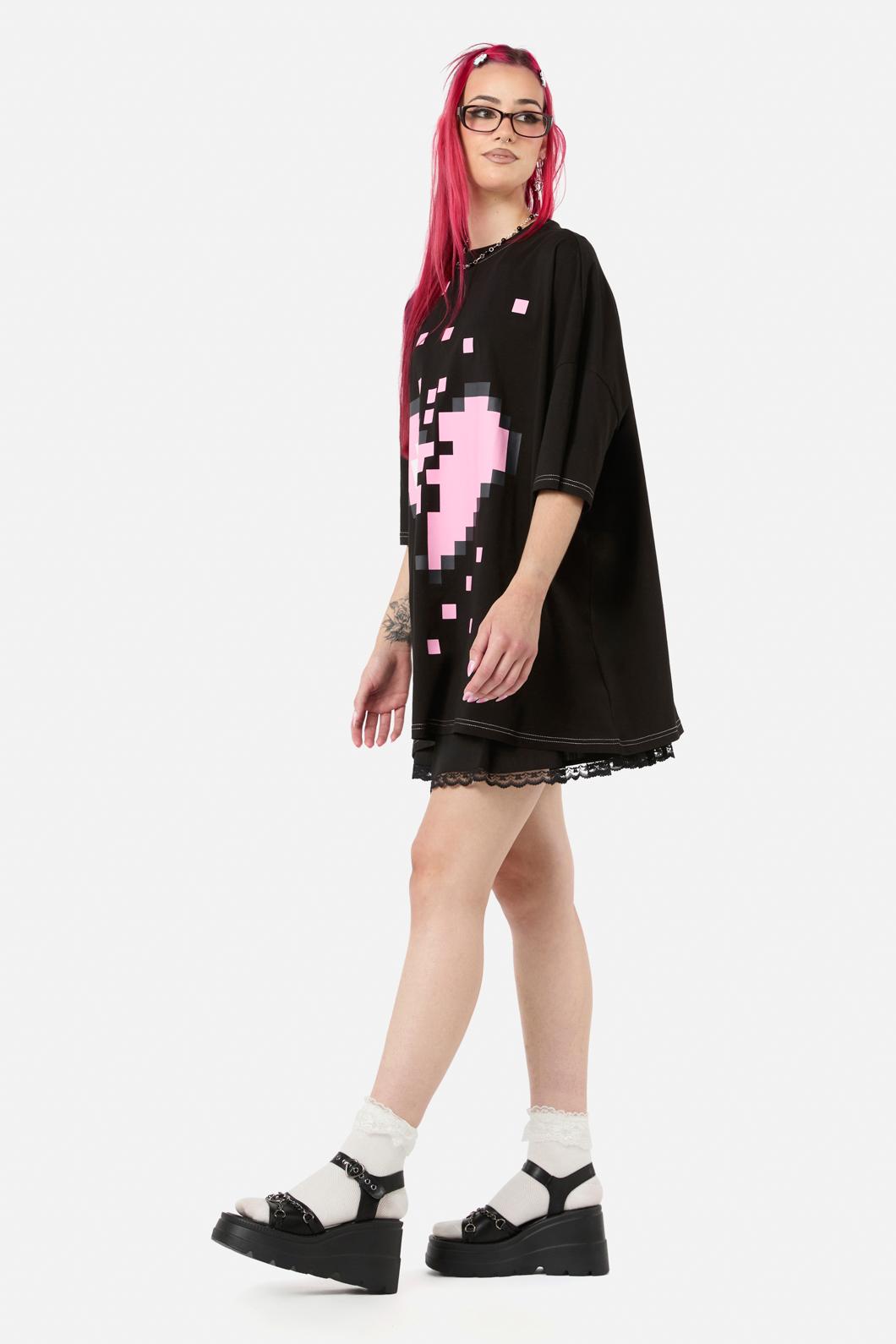 Black Friday - Two Of Hearts OS Tee - black