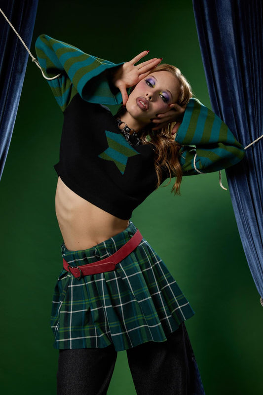 Black Friday - Iykyk Crop Knit - black-green