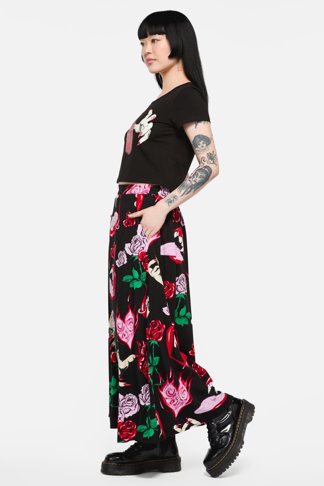 Black Friday - Stolen Hearts Tee - black