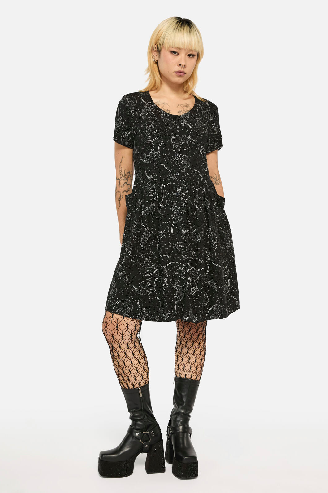 Ratbag Short Sleeved Grunge Dress Dangerfield Ratbag Short Sleeved Grunge Dress Dangerfield