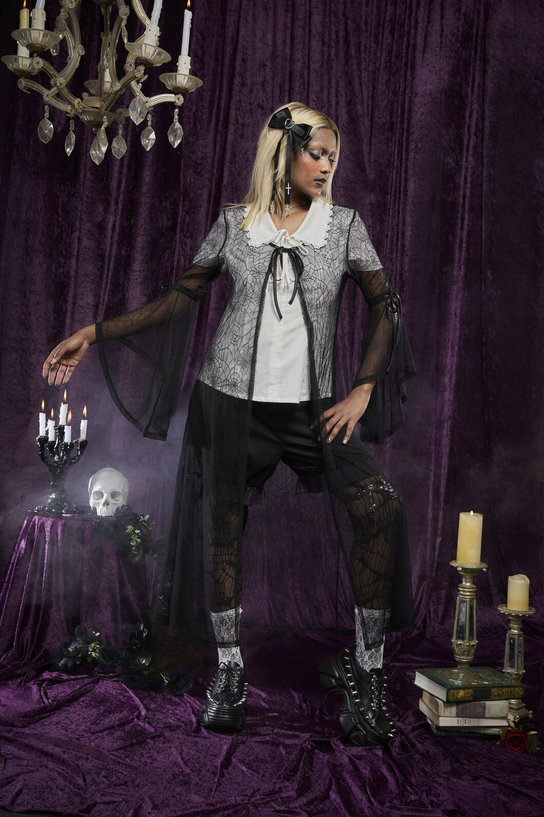 Black Friday - Bow & Cross Charm Hair Clip - black