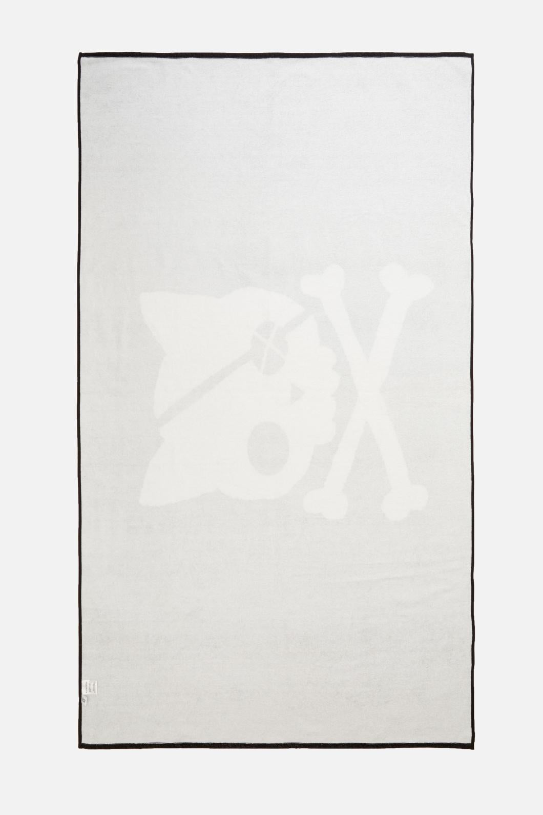 Black Friday - Kitty Riot Beach Towel - black