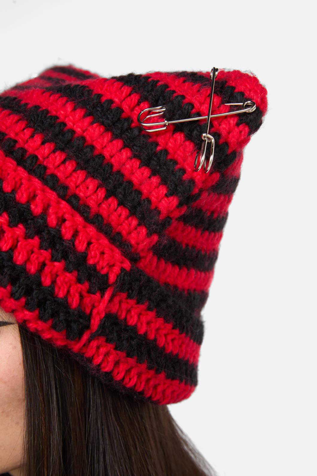 Black Friday - Red Charming Stripe Beanie - red-black