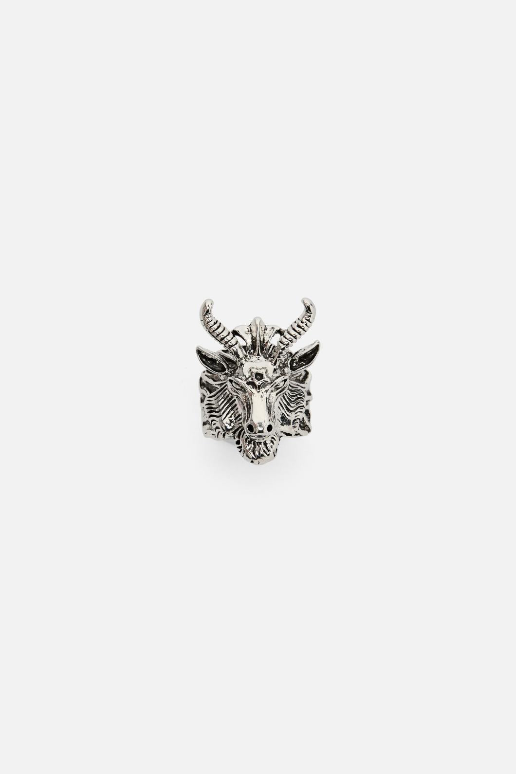 Black Friday - Goats Head Ring - silver