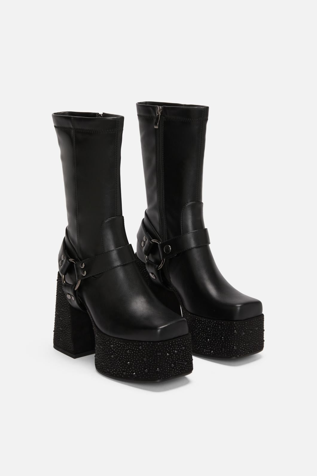 Black Friday - Bratty Boot - black
