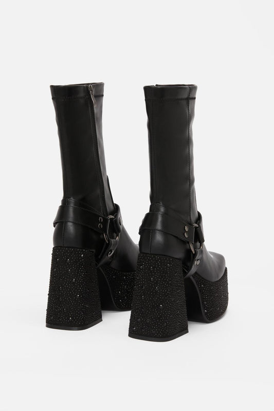 Black Friday - Bratty Boot - black