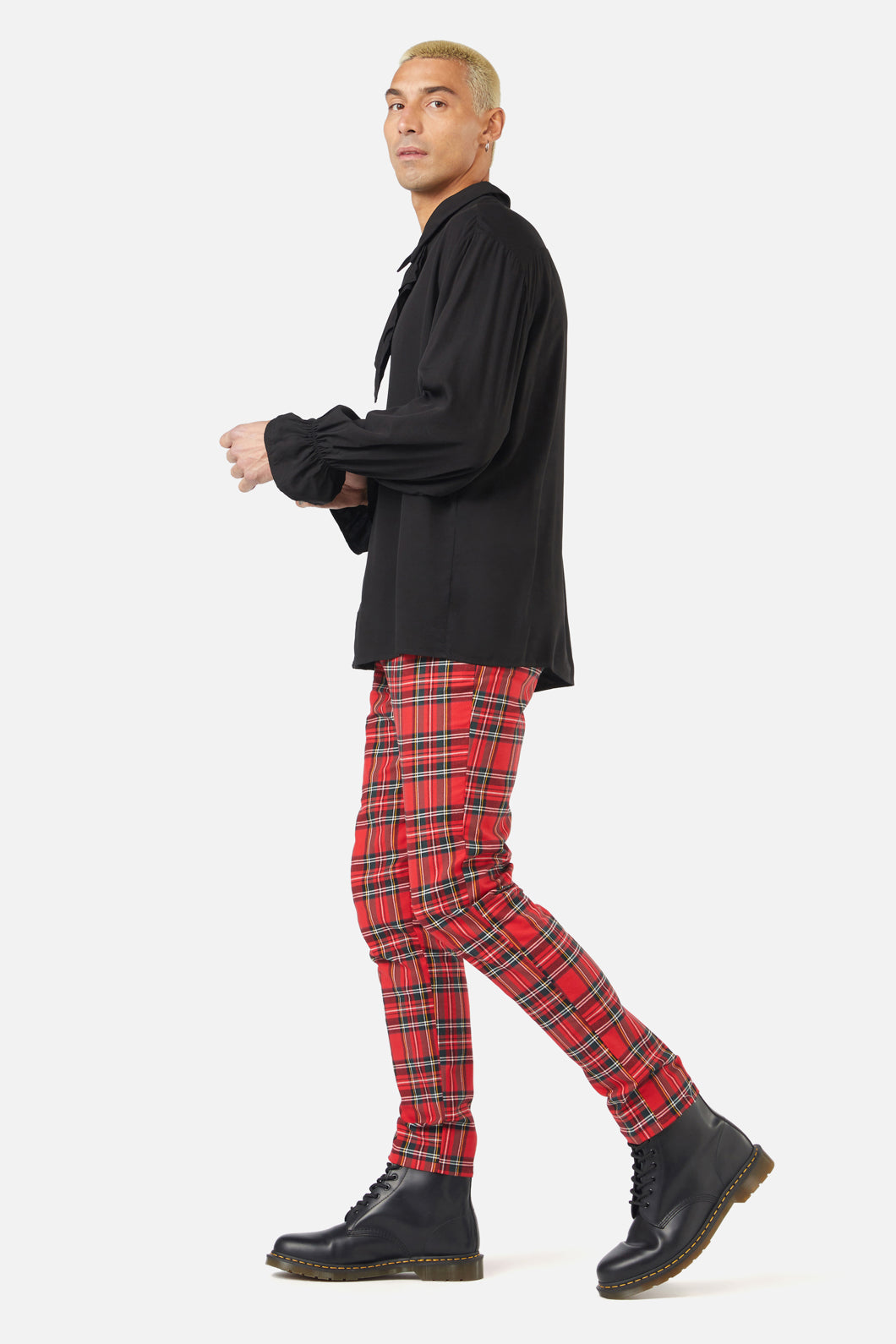 Dangerfield - Fighting Evil Cravat Blouse - black