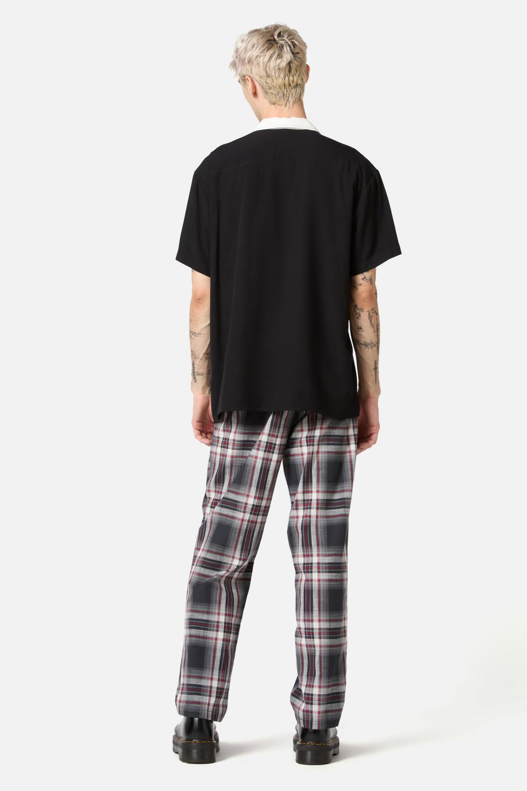 Dangerfield - ScorpionContrastCollarGothShir - black