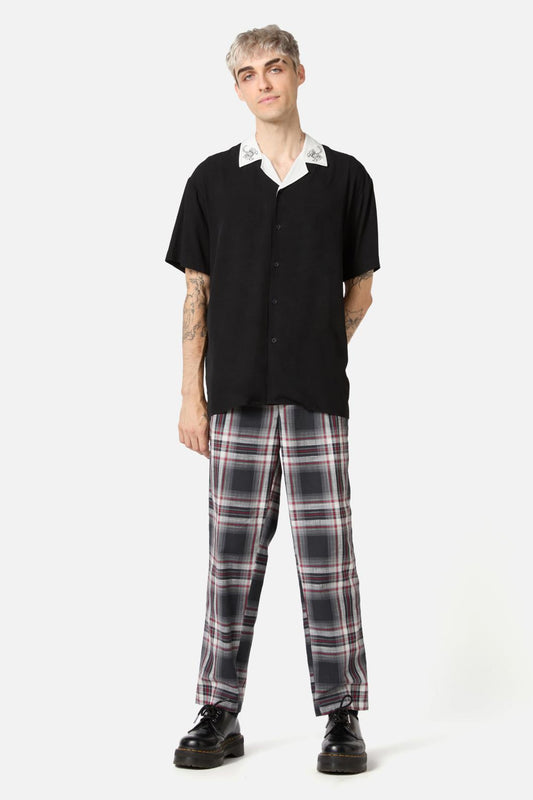 Dangerfield - ScorpionContrastCollarGothShir - black