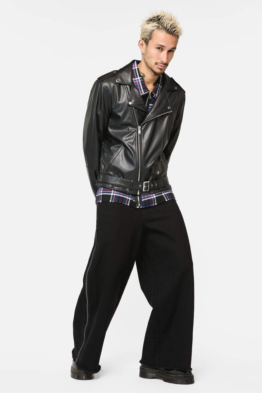 Dangerfield - Scorpion Embossed PU Jacket - black