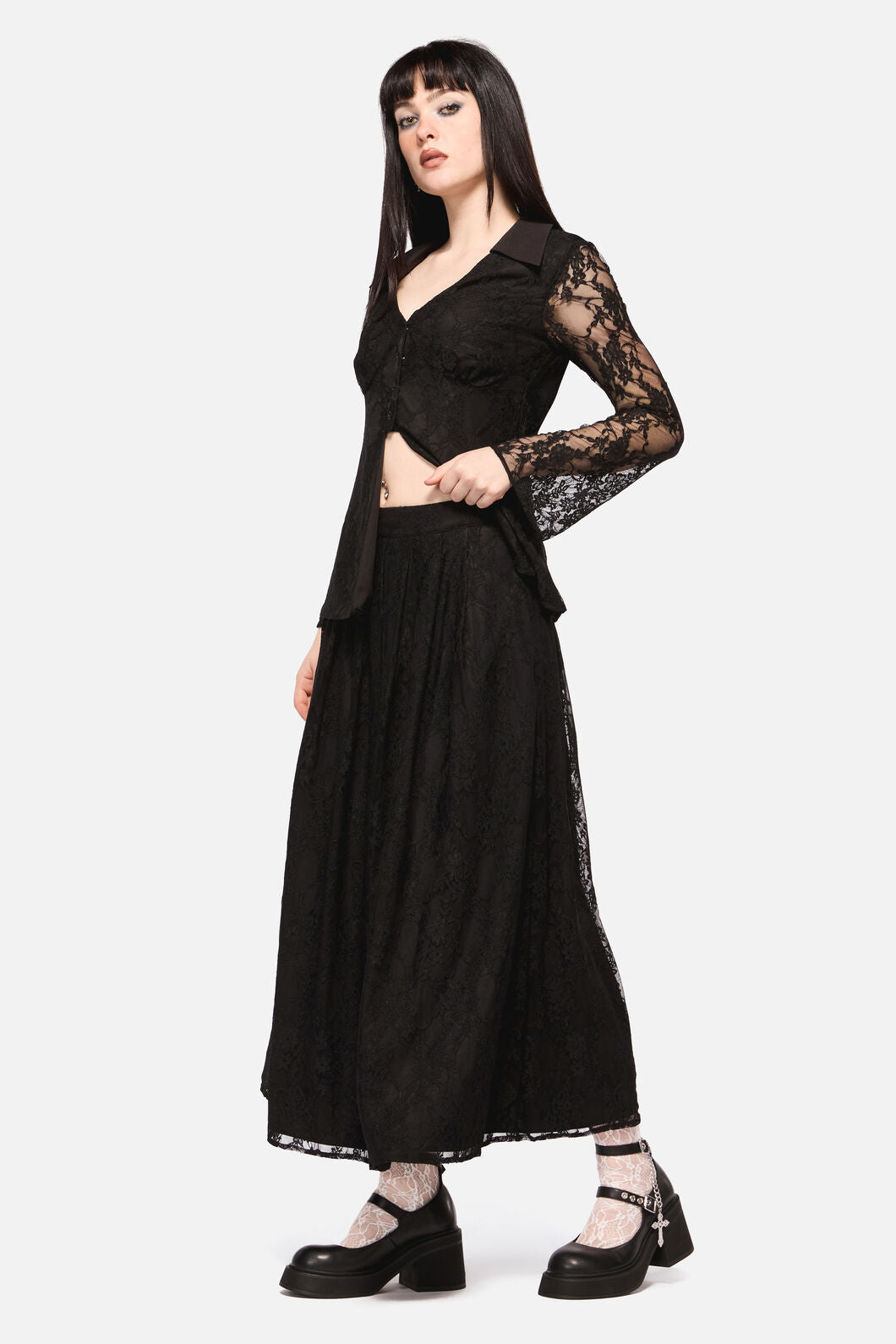 Dangerfield - Dark Pieridae Maxi Lace Skirt - black