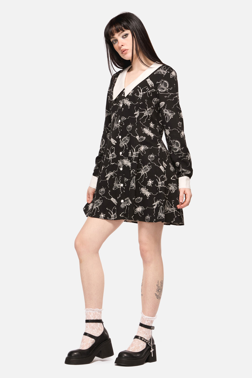 Dangerfield - DarkPieridaePrintLongSleeveDre - black