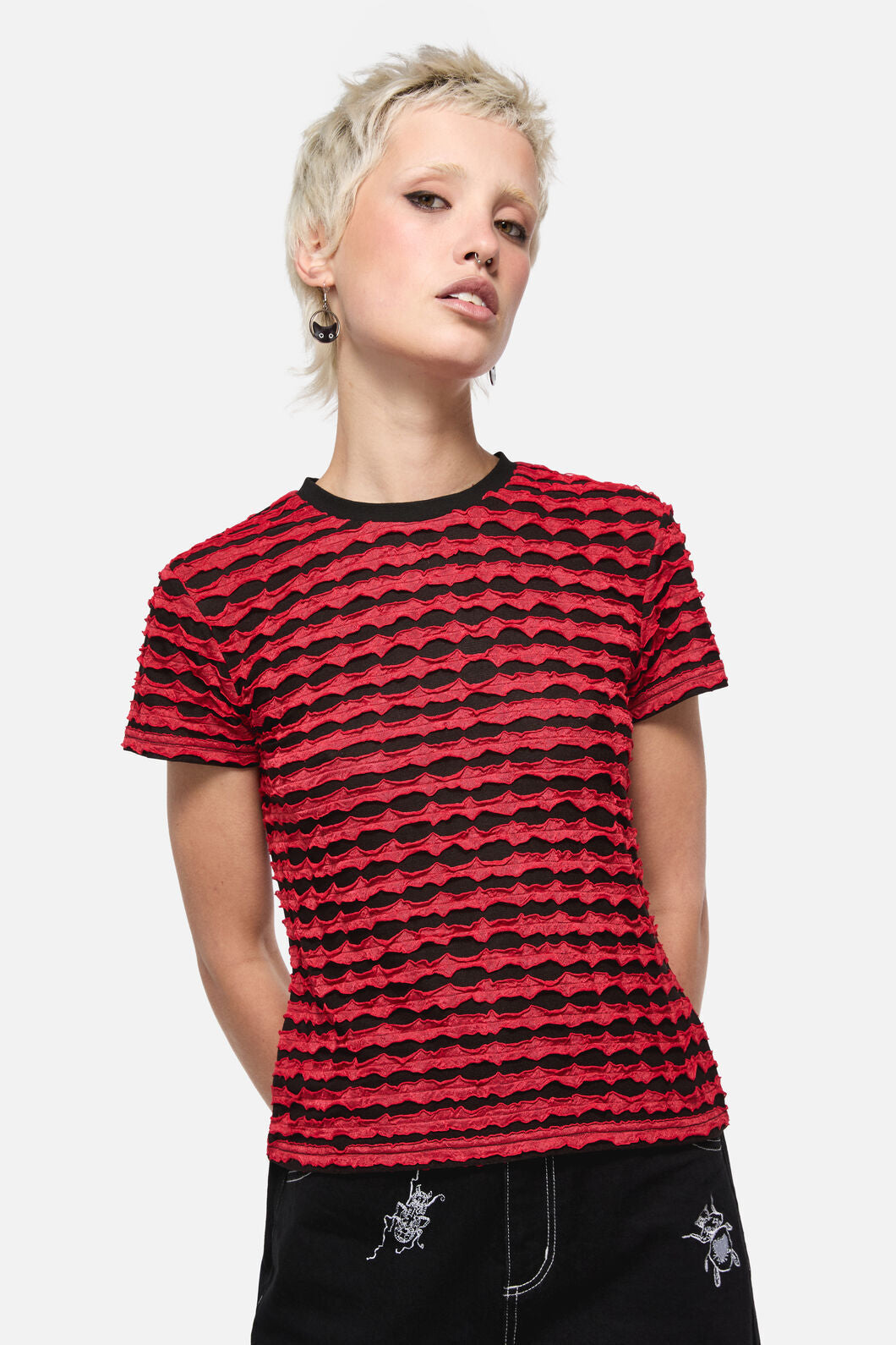 Dangerfield - Dangerous Distressed Mesh Top - red-black