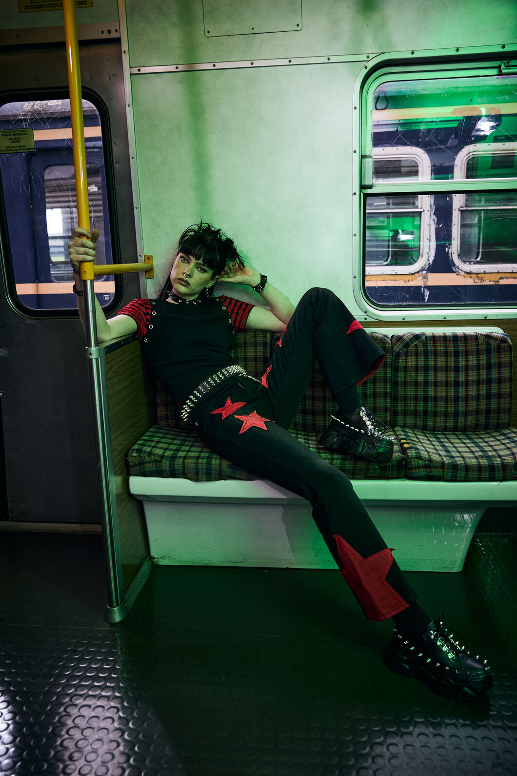 Dangerfield - Defiant Punk Trim Tank - black