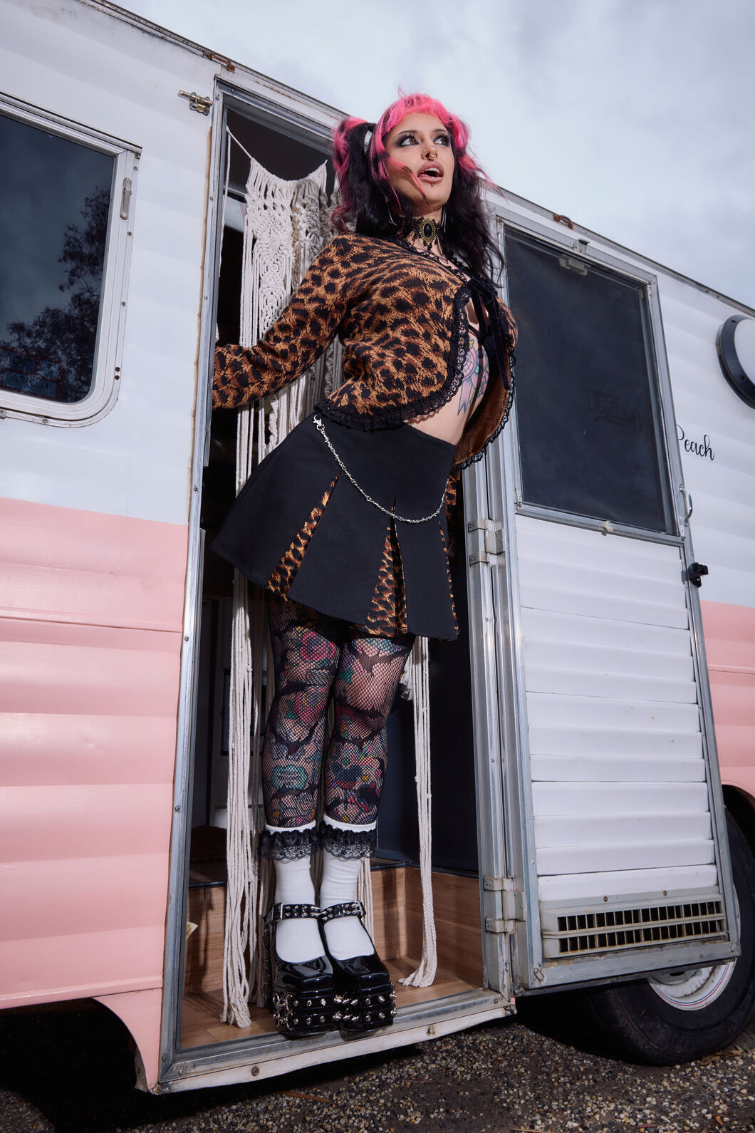 Dangerfield - LeopardContrastPleatGrngeSkort - black