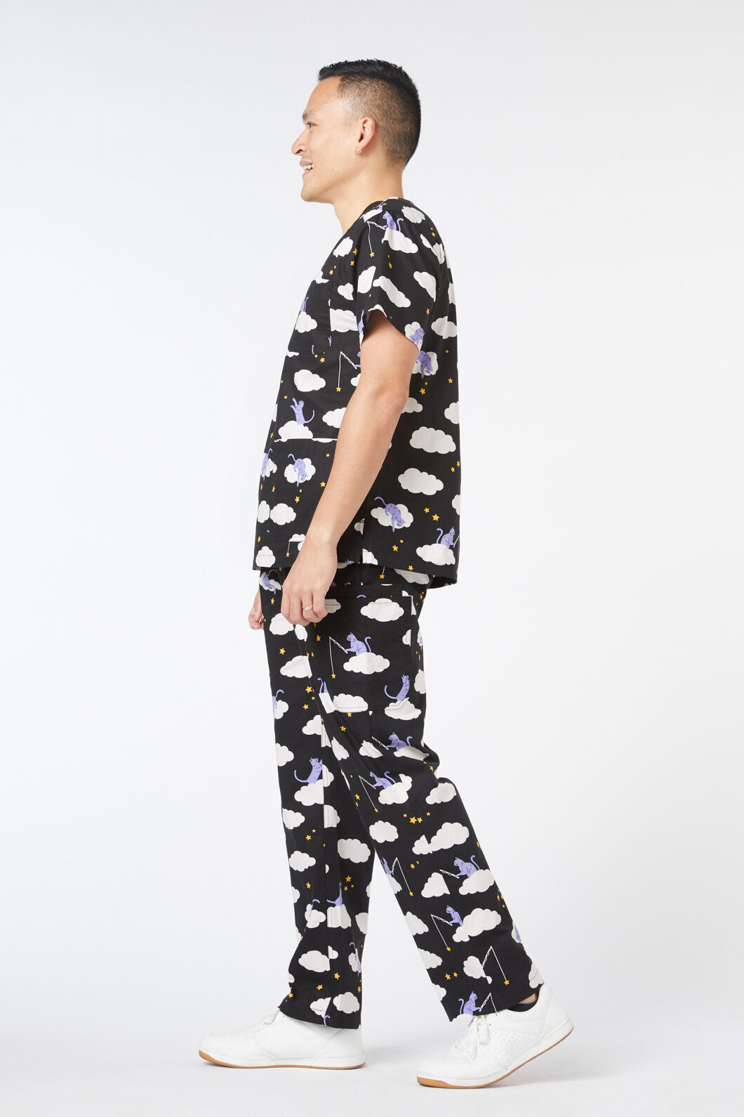 Love Scrubs - Cat In The Clouds Scrubs - black