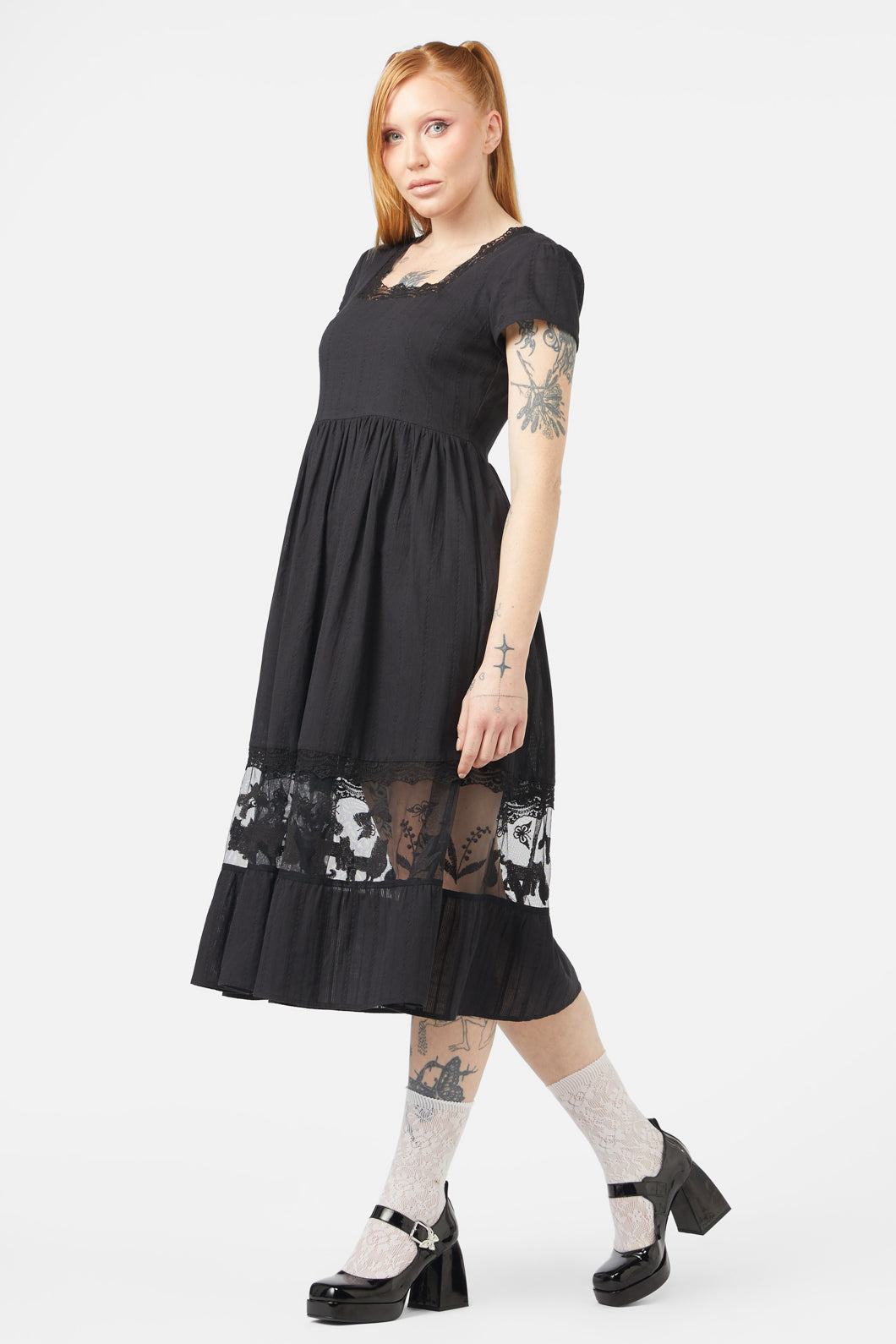 Dangerfield - Catnip Lace Dress - black