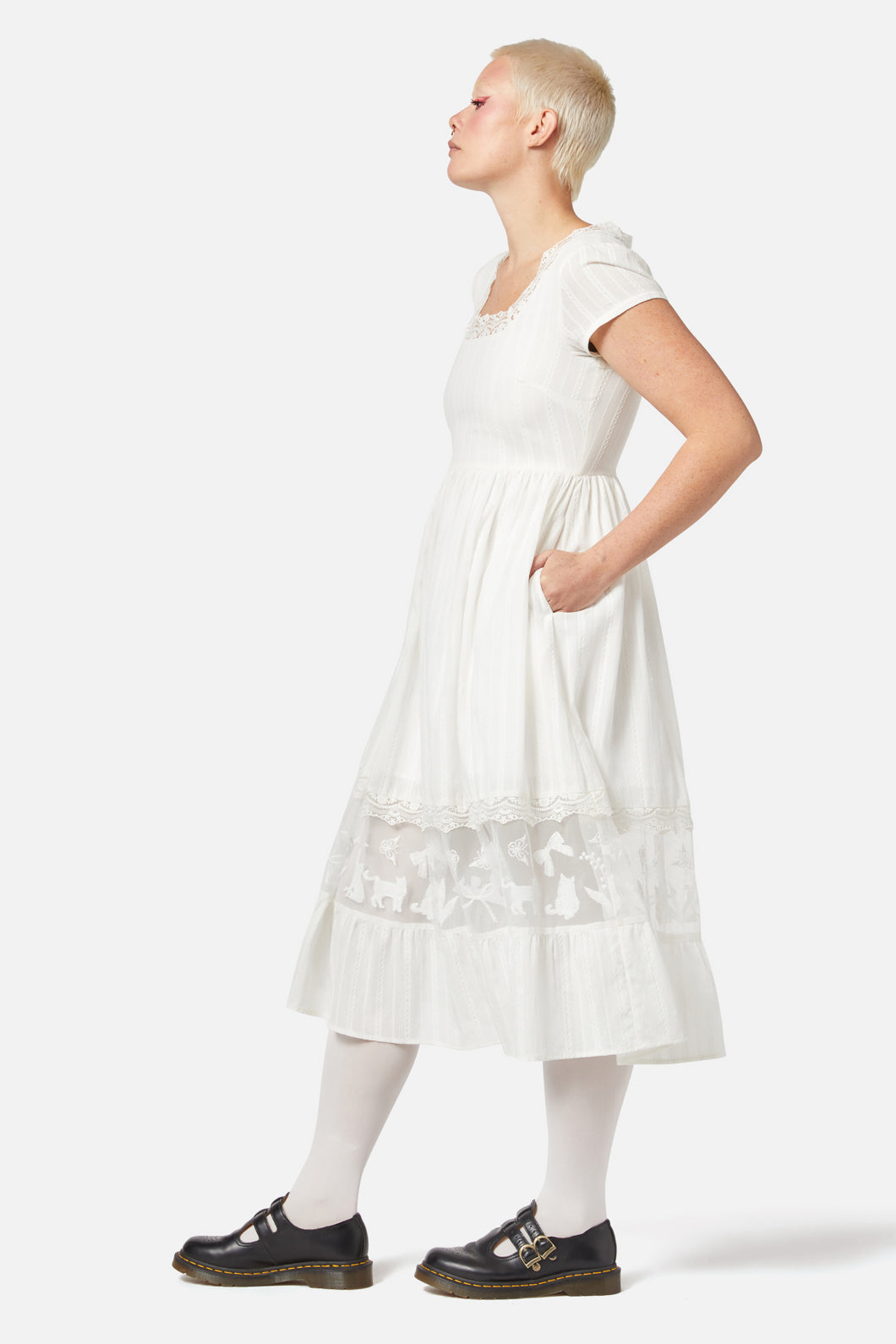 Dangerfield - Catnip Lace Dress - cream