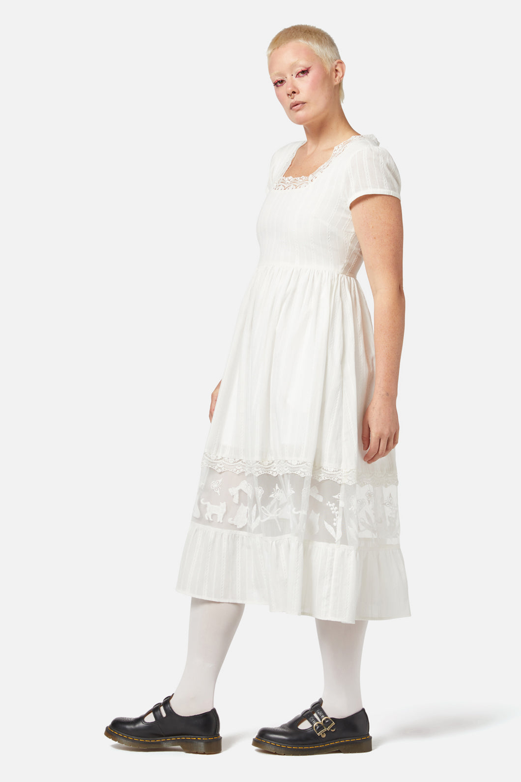Dangerfield - Catnip Lace Dress - cream